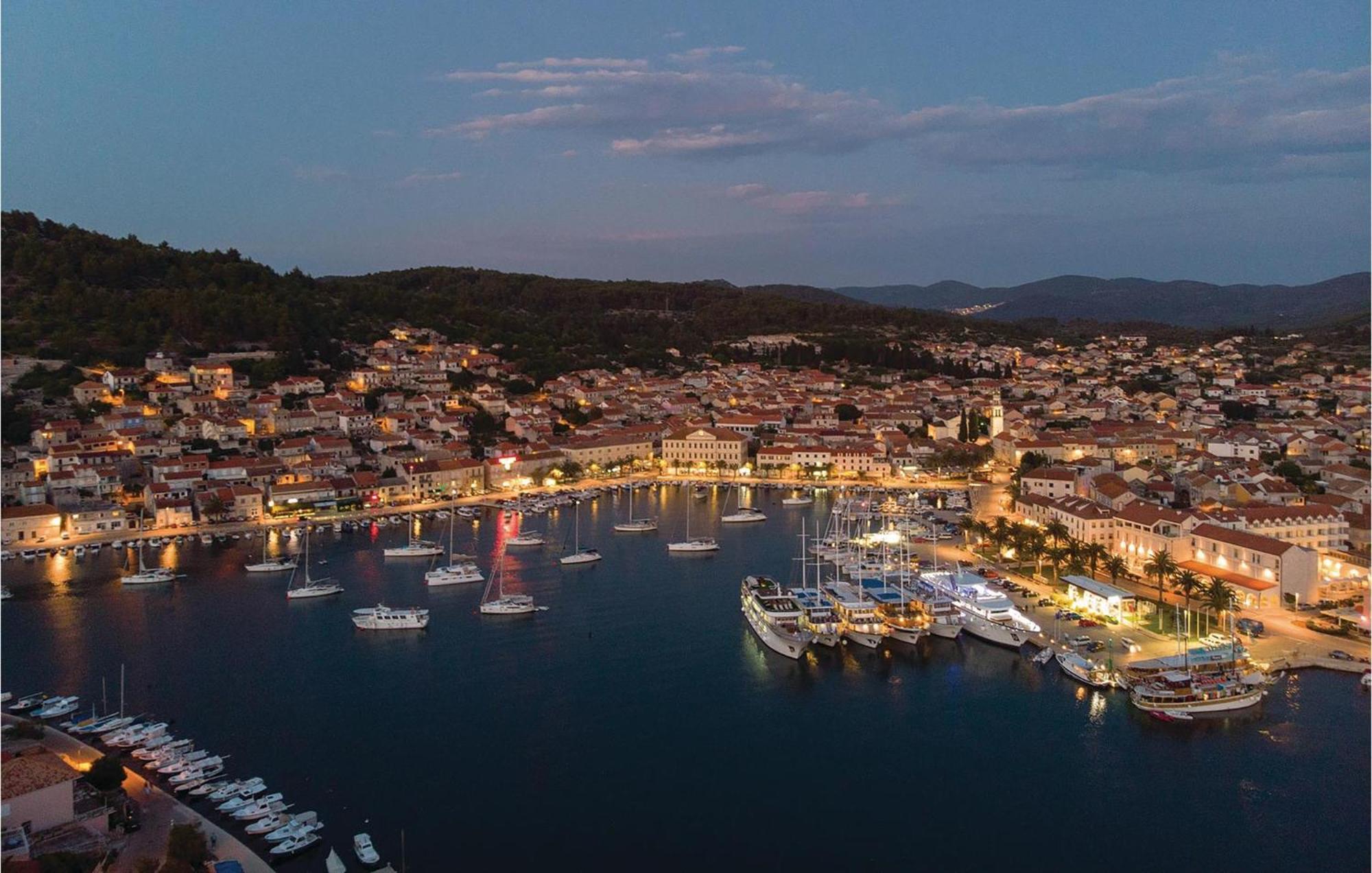 Nice Home In Tankaraca With House Sea View Vela Luka Luaran gambar